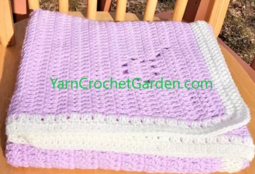 Filet crochet bear blanket pattern graph chart showing full square grid with bear and lollipop design — visual pattern for crochet beginners